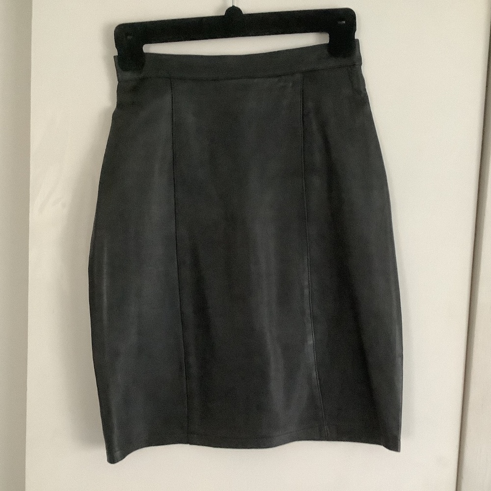Size 4 Geniune leather black skit